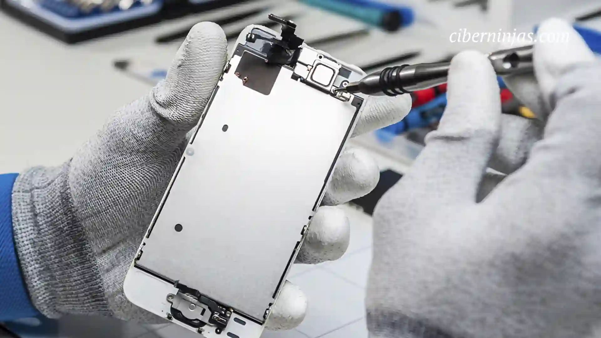 Apple aumentará decenas de dólares el costo de reemplazar sus baterías