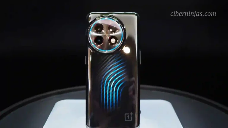 MWC 2023: OnePlus 11 Concept, un smartphone con diseño transparente y refrigeración líquida