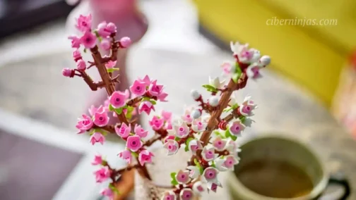 Estas Flores de Cerezo de Lego te Permiten tener la Primavera en tu Casa